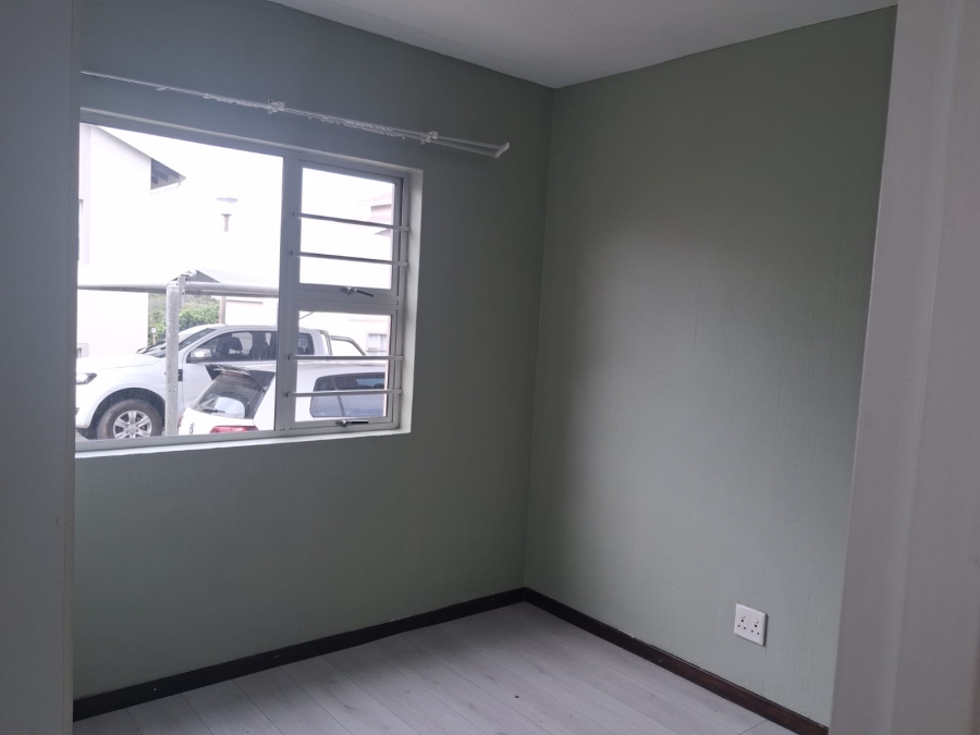 To Let 2 Bedroom Property for Rent in Beacon Bay North Eastern Cape